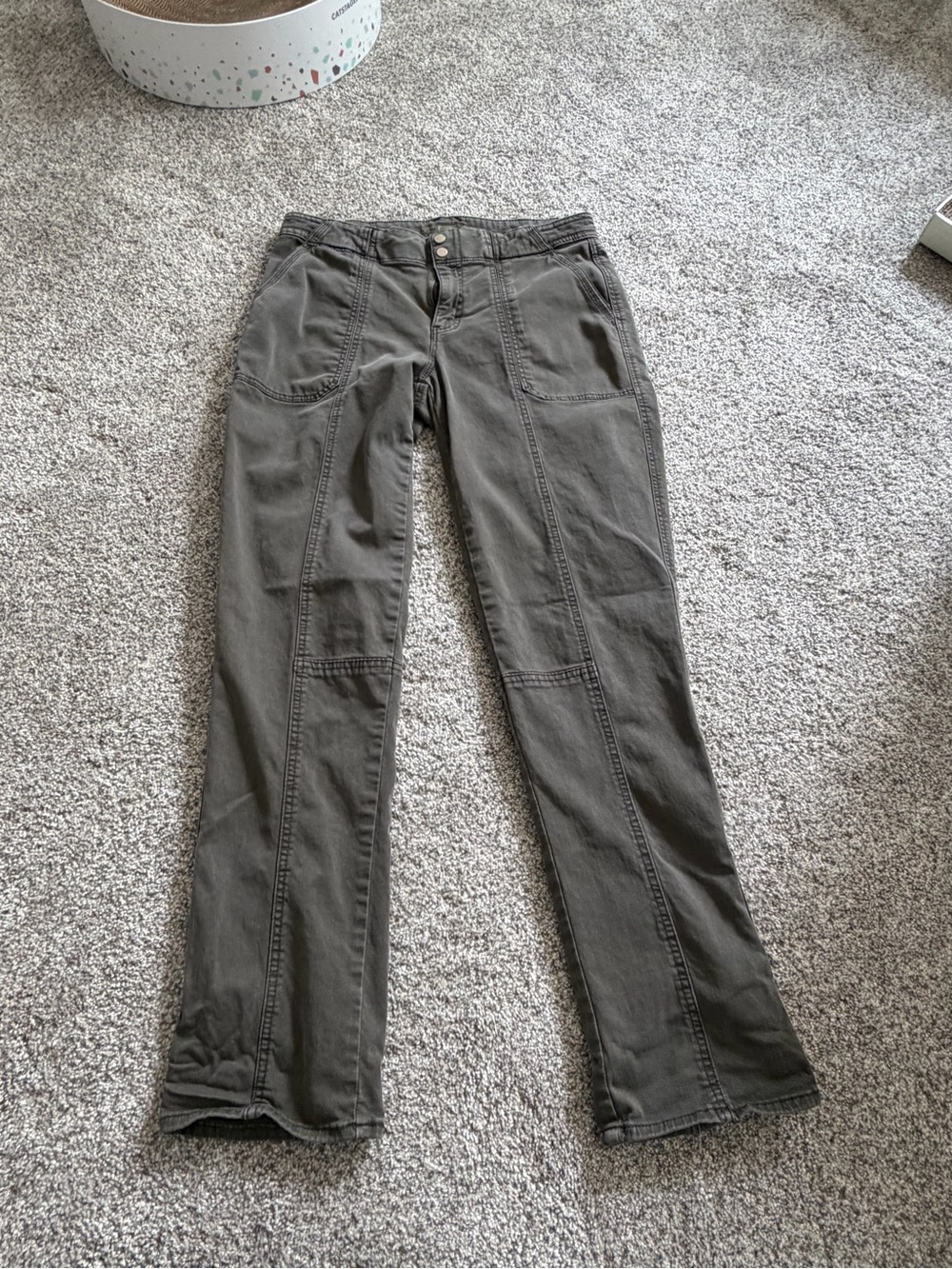 khaki green pants
